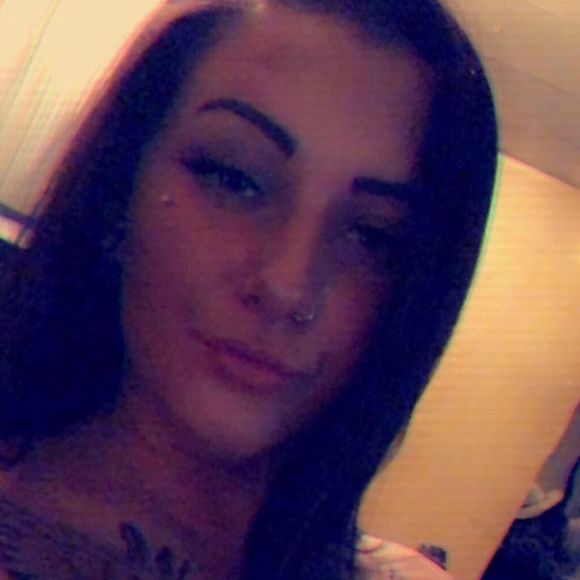 Meet your Posher, Jessica - Picture 1 of 1